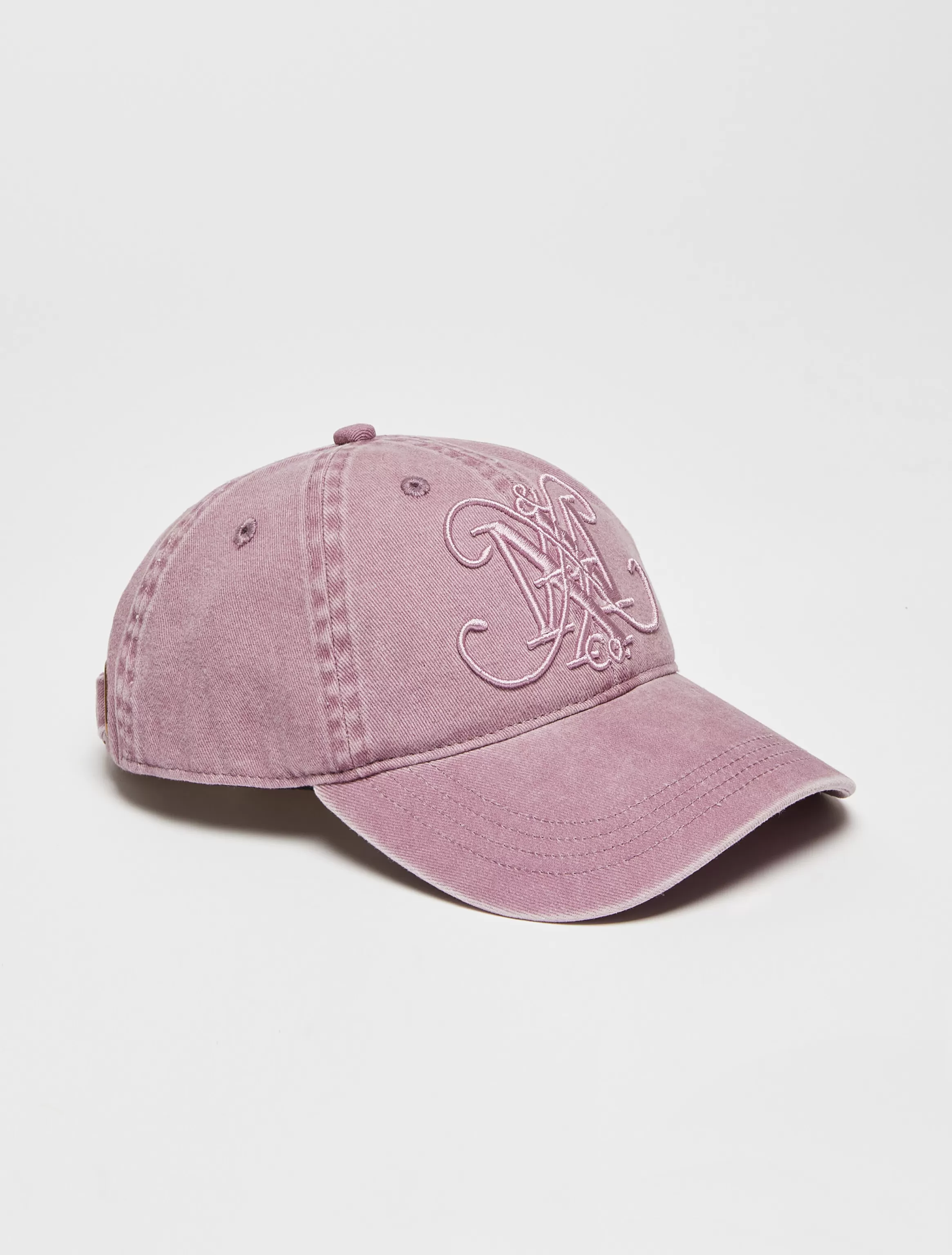 Baseball cap with monogram.*Max&Co Fashion