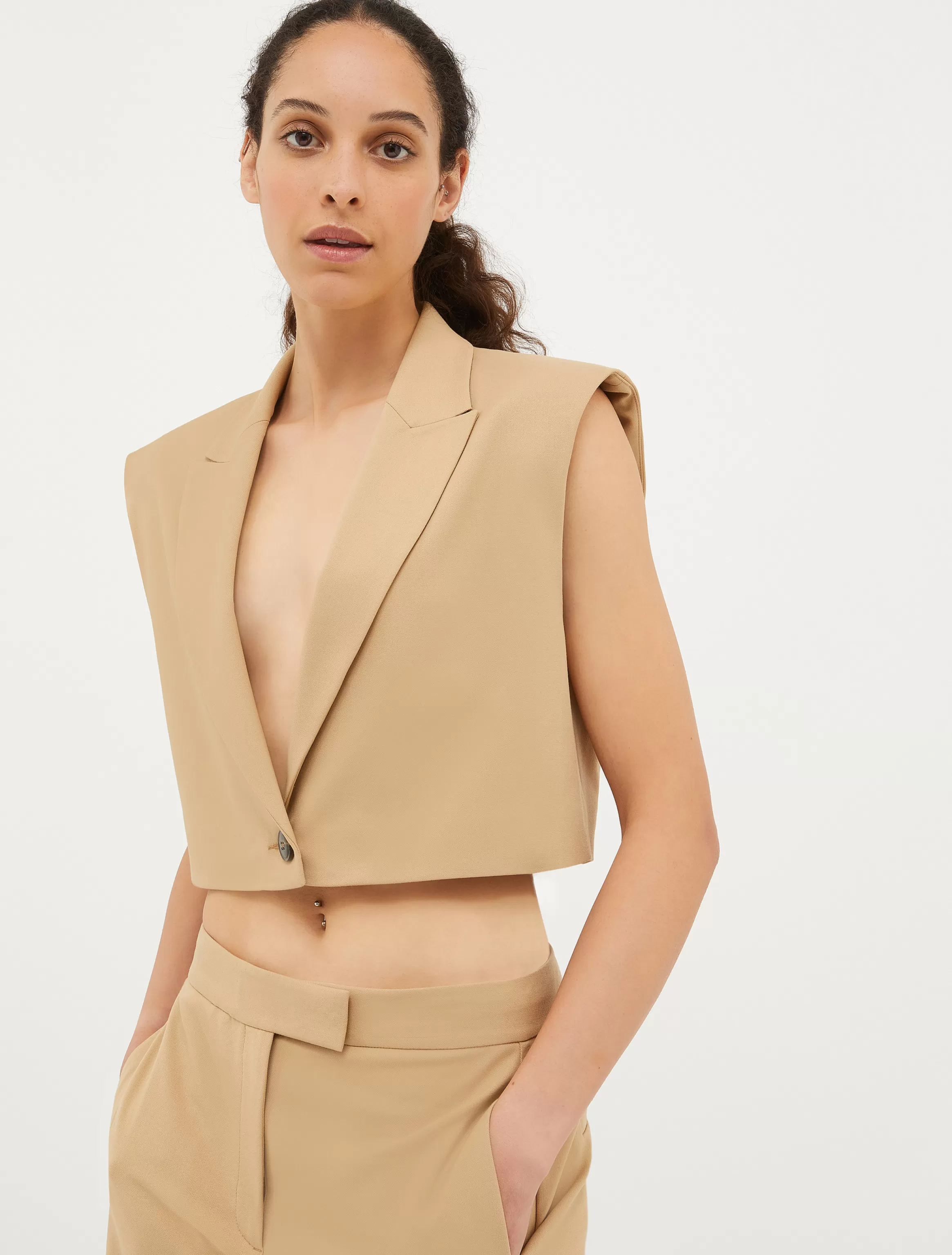 Cropped plunge-neck waistcoat*Max&Co Hot