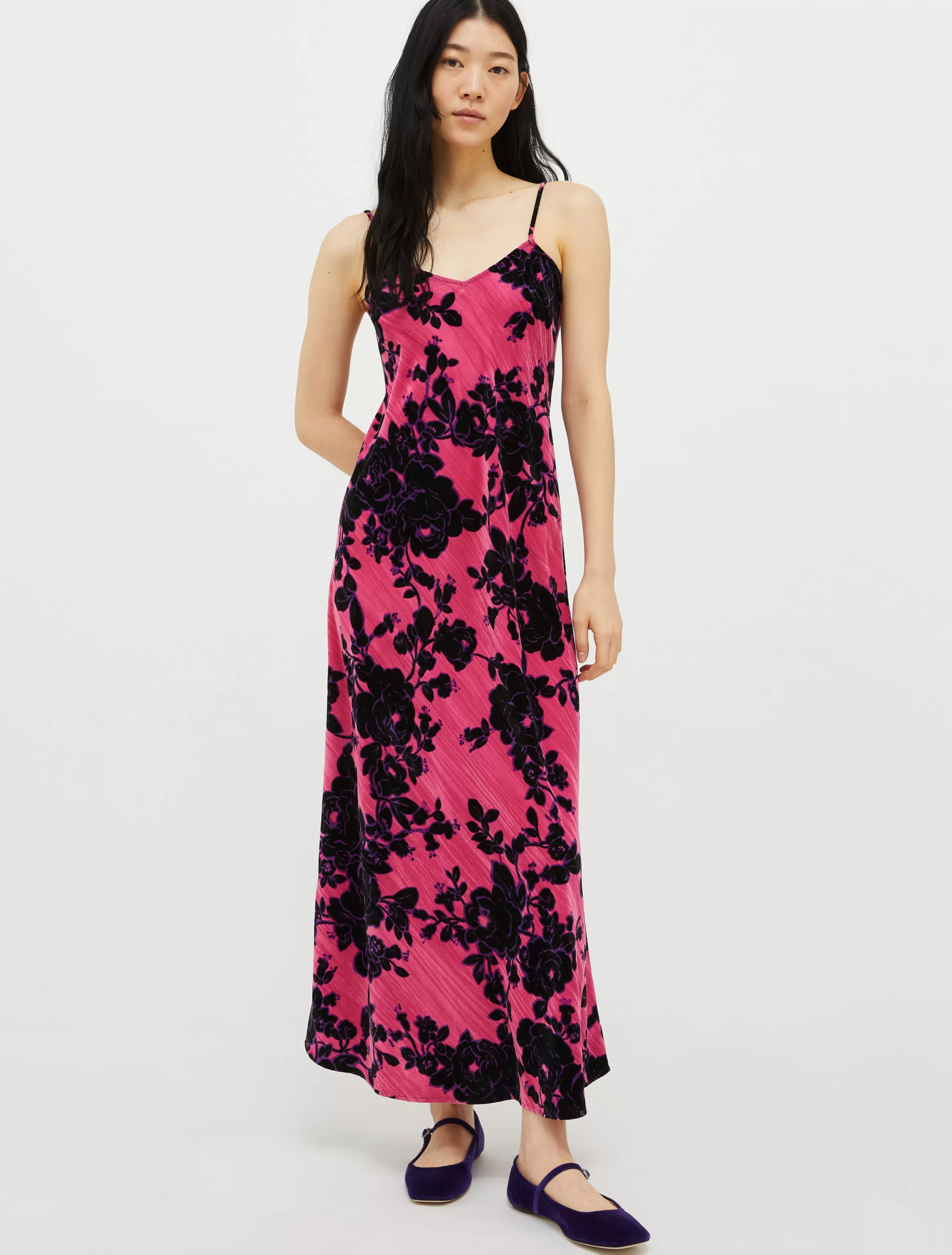 Crushed-velvet slip dress*Max&Co Fashion