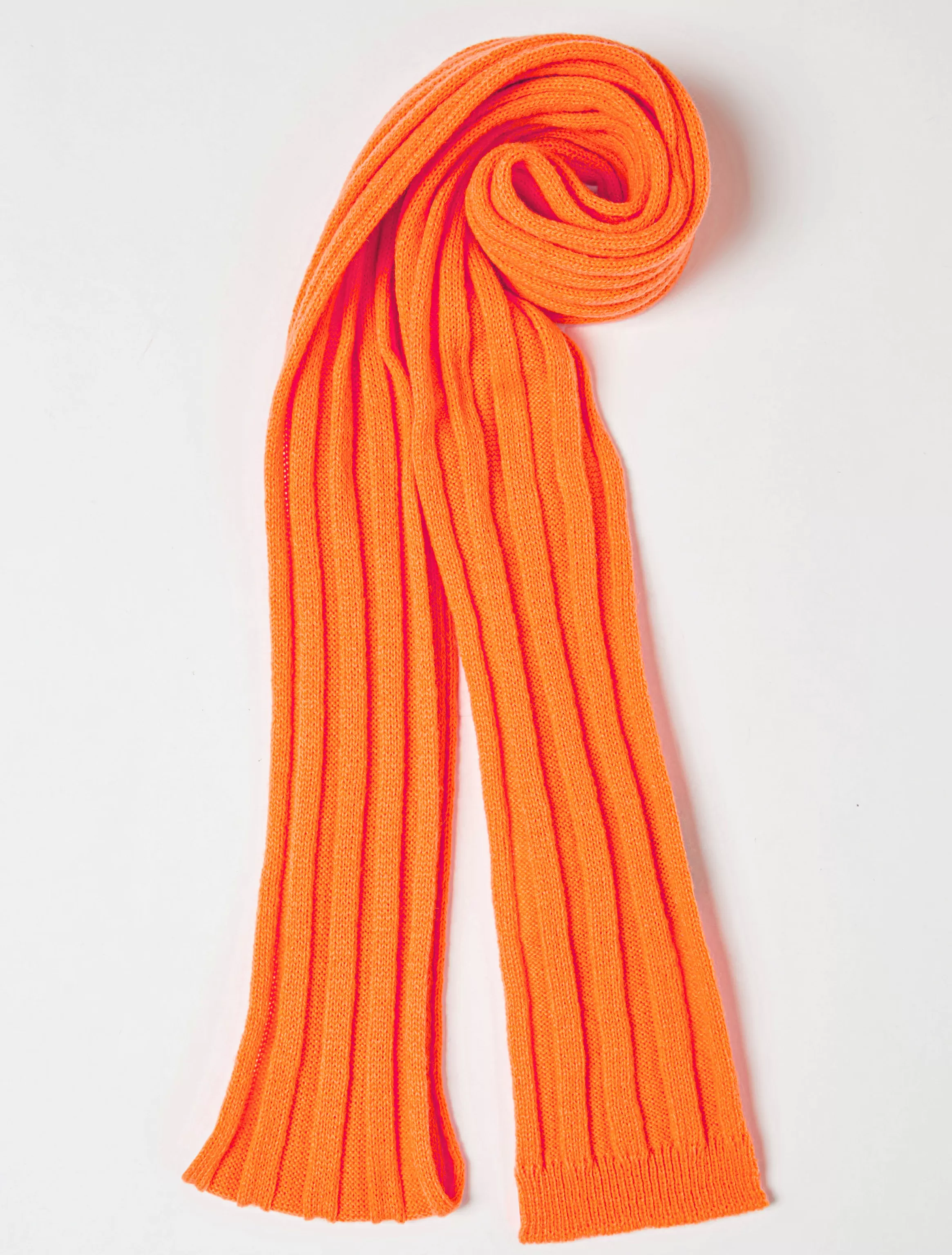 De-Coated with Anna Dello Russo ribbed scarf*Max&Co Shop