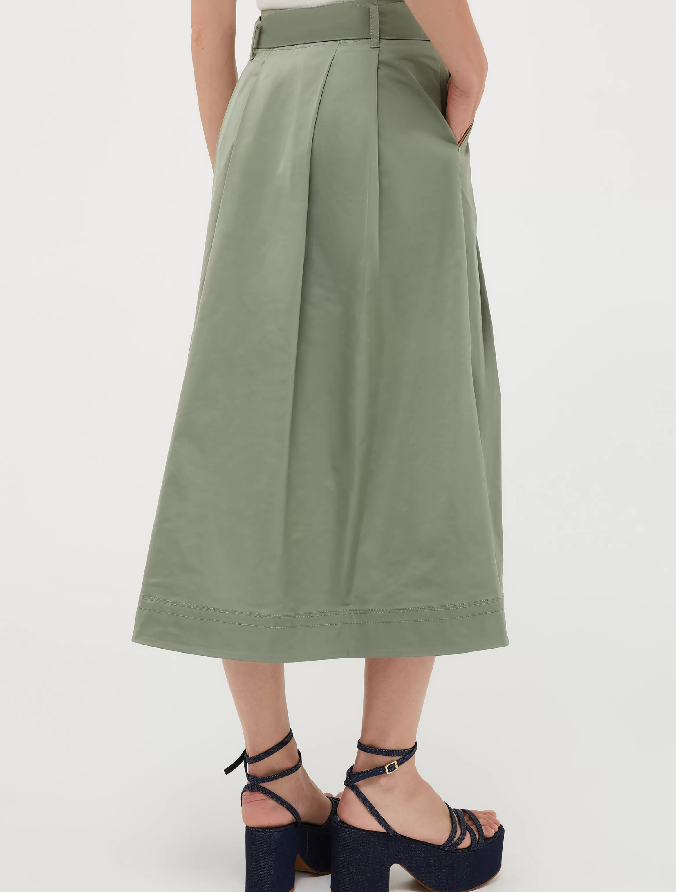 Midi-length corolla skirt from technical fabric*Max&Co Sale