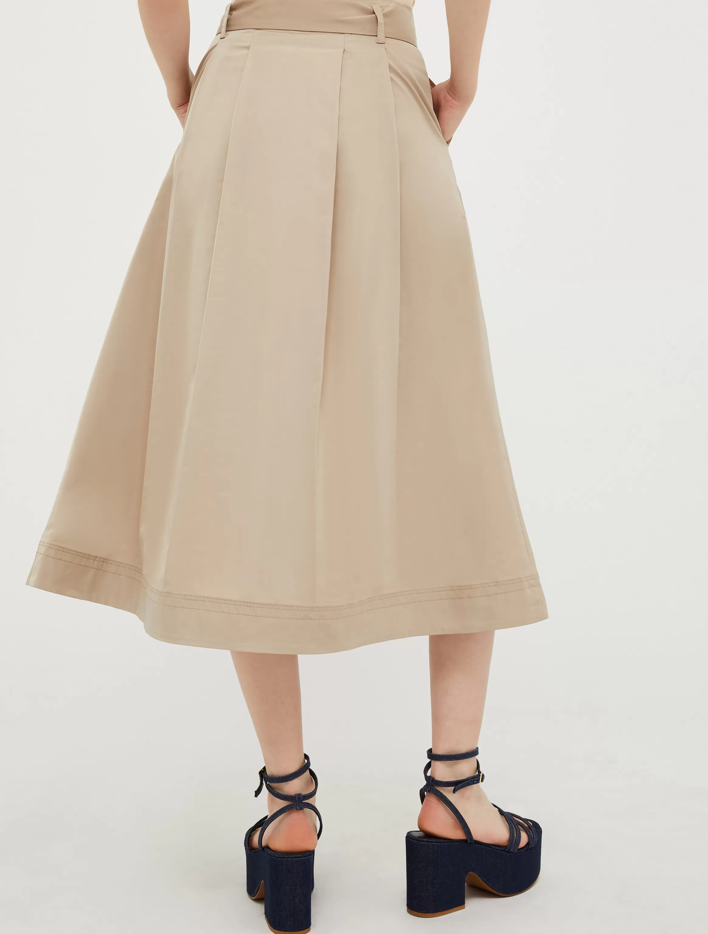 Midi-length corolla skirt from technical fabric*Max&Co Outlet