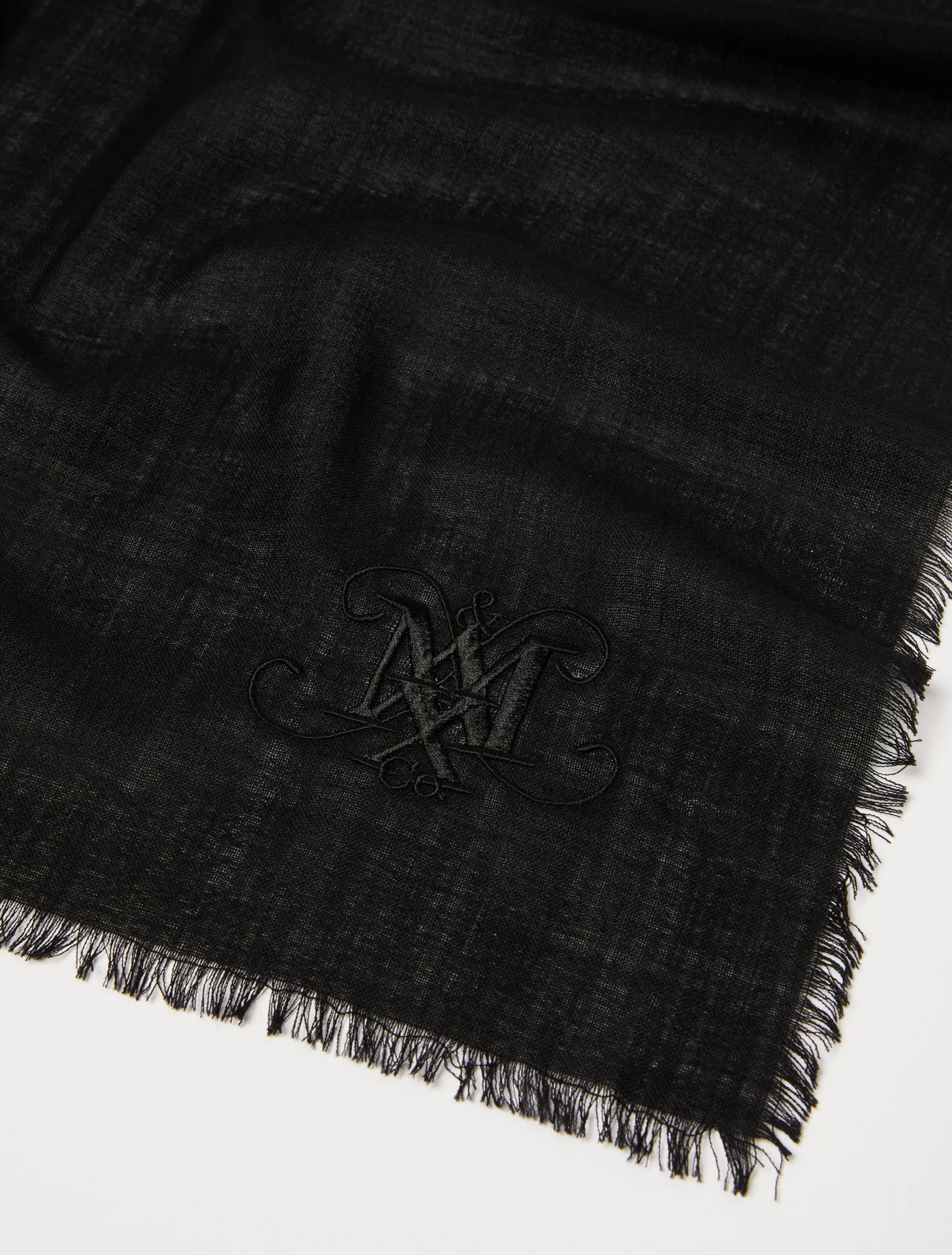 Monogrammed wool stole*Max&Co Cheap