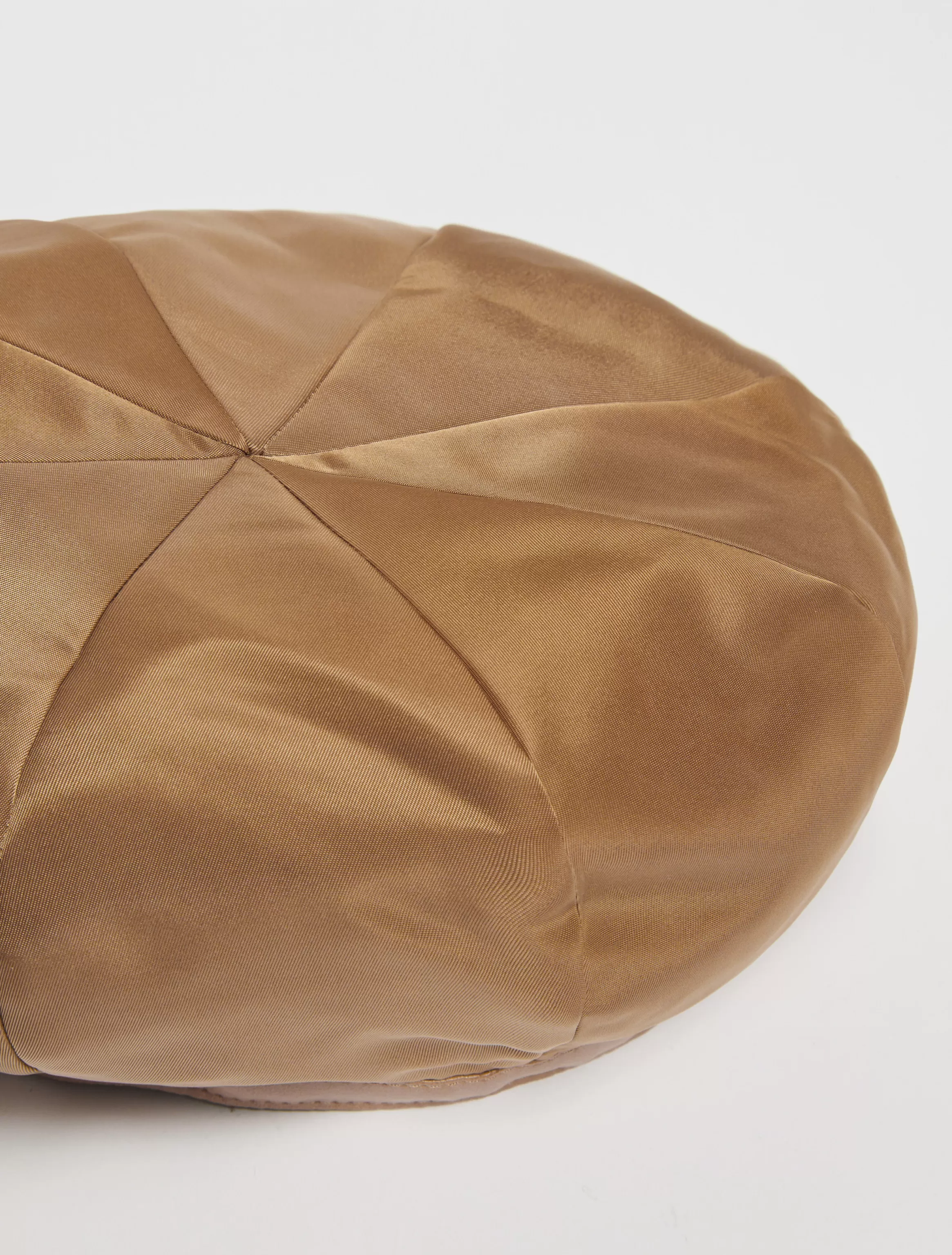 Satin beret*Max&Co Store