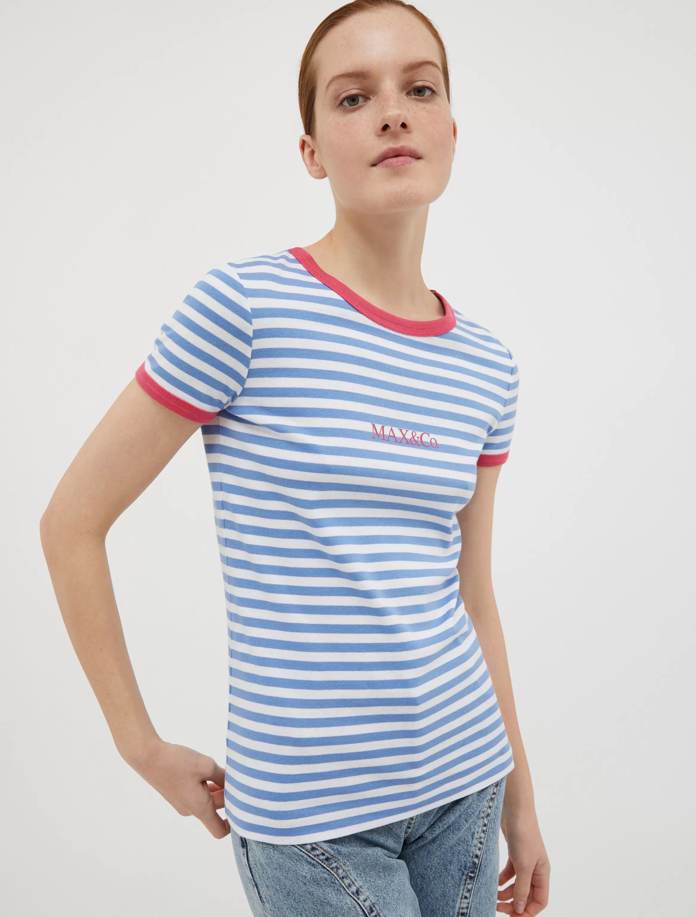 Slim-fit logo-print T-shirt*Max&Co Fashion