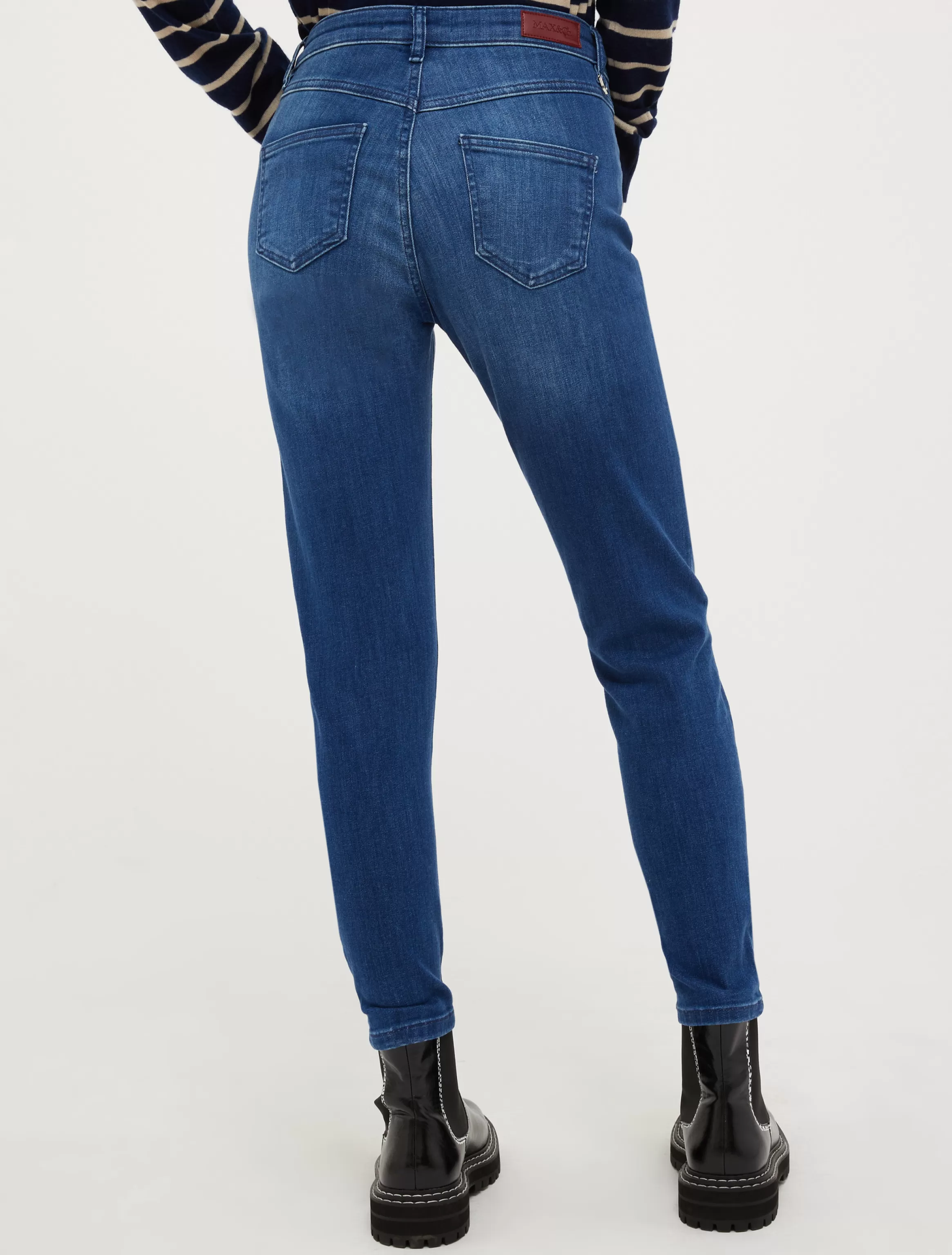 Super slim-fit tapered jeans*Max&Co Online