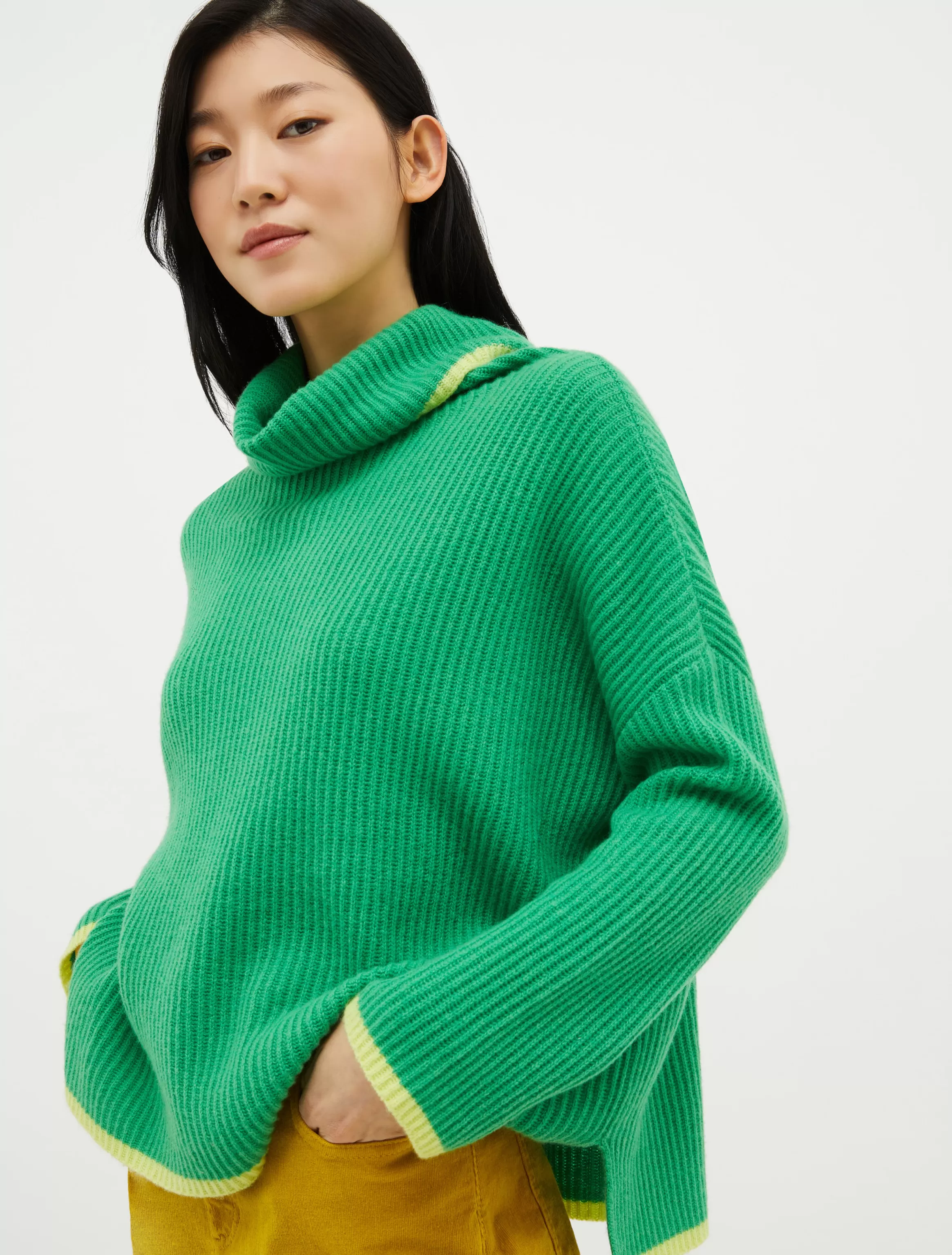 Turtleneck cashmere pullover*Max&Co Clearance