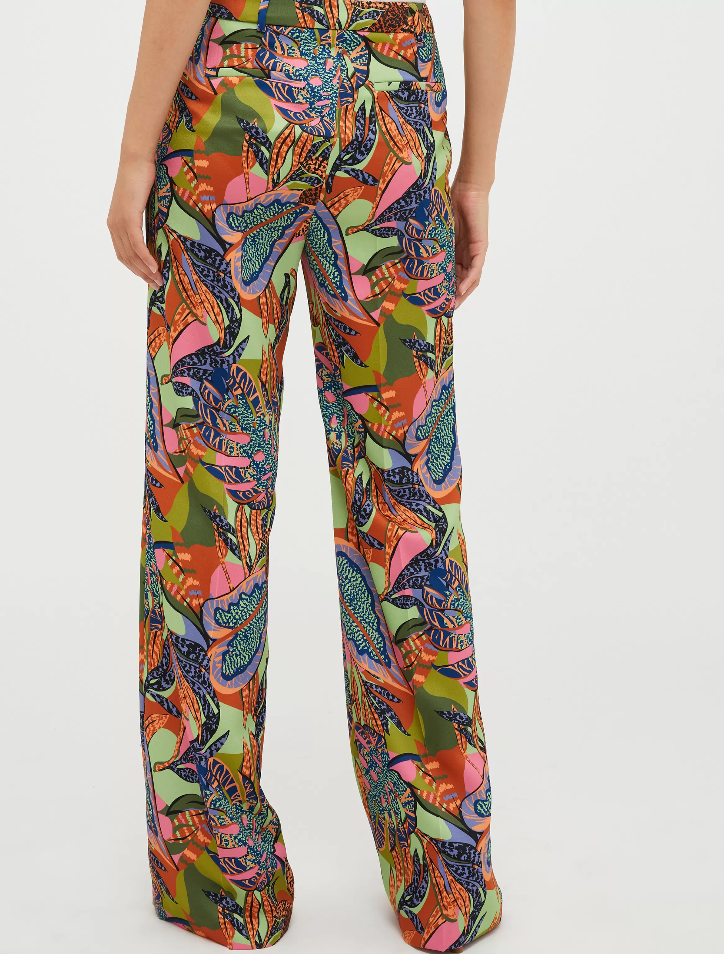 Wide-leg satin trousers*Max&Co Fashion